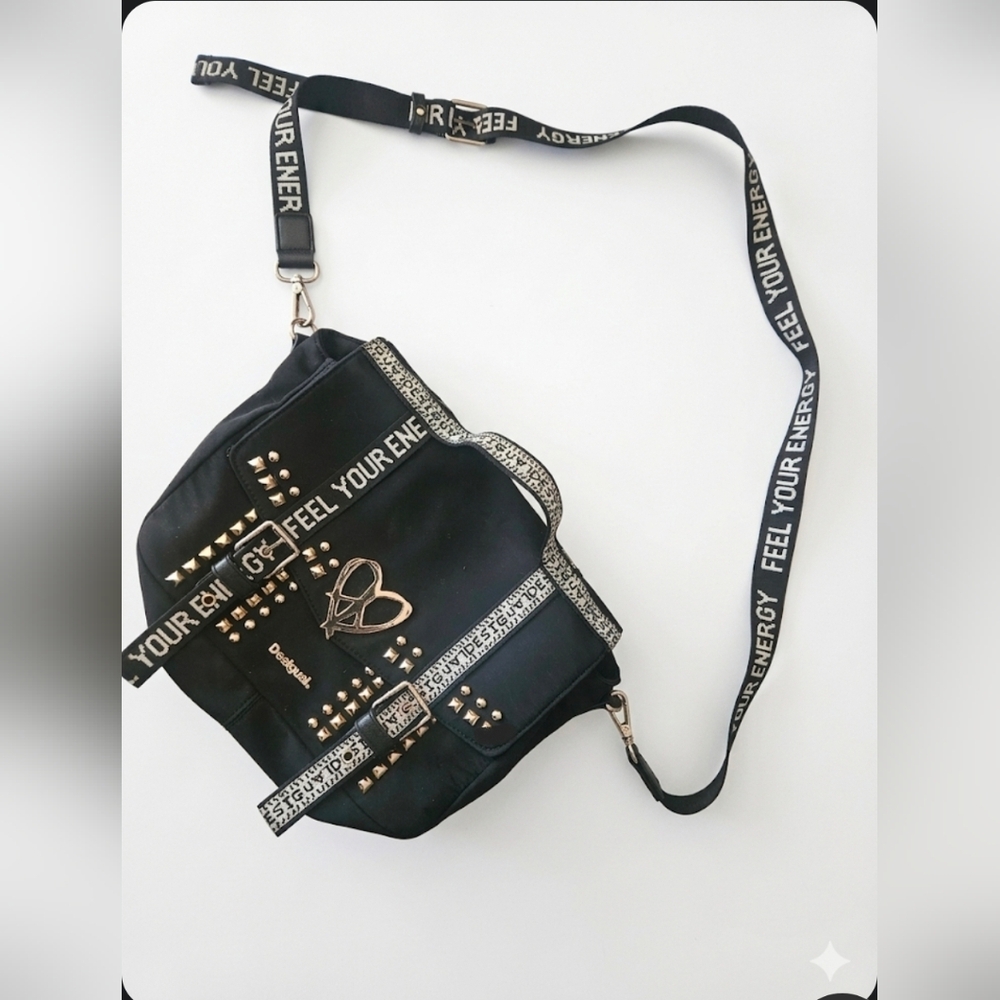 Desigual "Bright Rock Bronx" crossbody messenger.